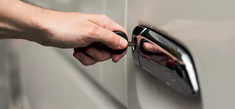 Why Choose Our Auto Locksmith Team in Searcy, AR?