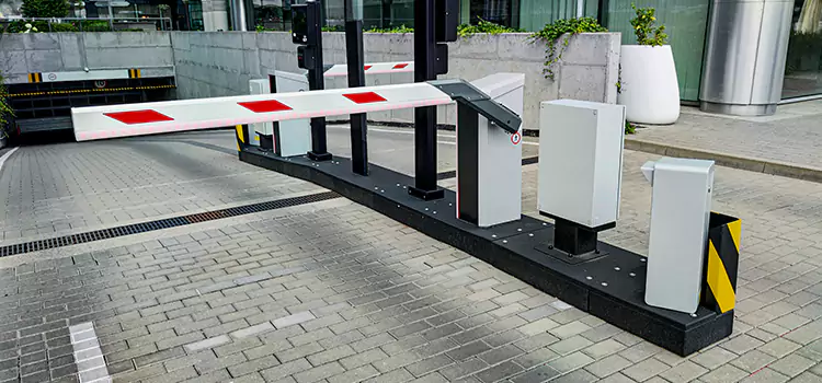 Custom Gate Design & Integration Searcy